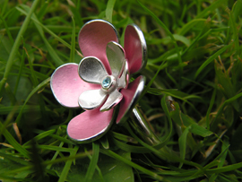  Daisy Ring - Anodised Aluminium with Silver